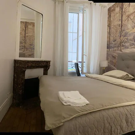 Beau 3 Pieces A 13 Apartment Paris